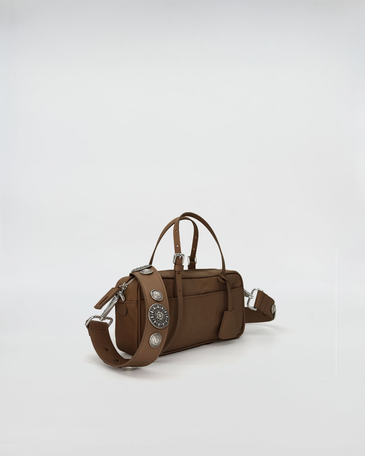 Borsa ASIA VITELLO LAVATO TRACOLLA ROCK in pelle lavata, design versatile e funzionale, color marrone.