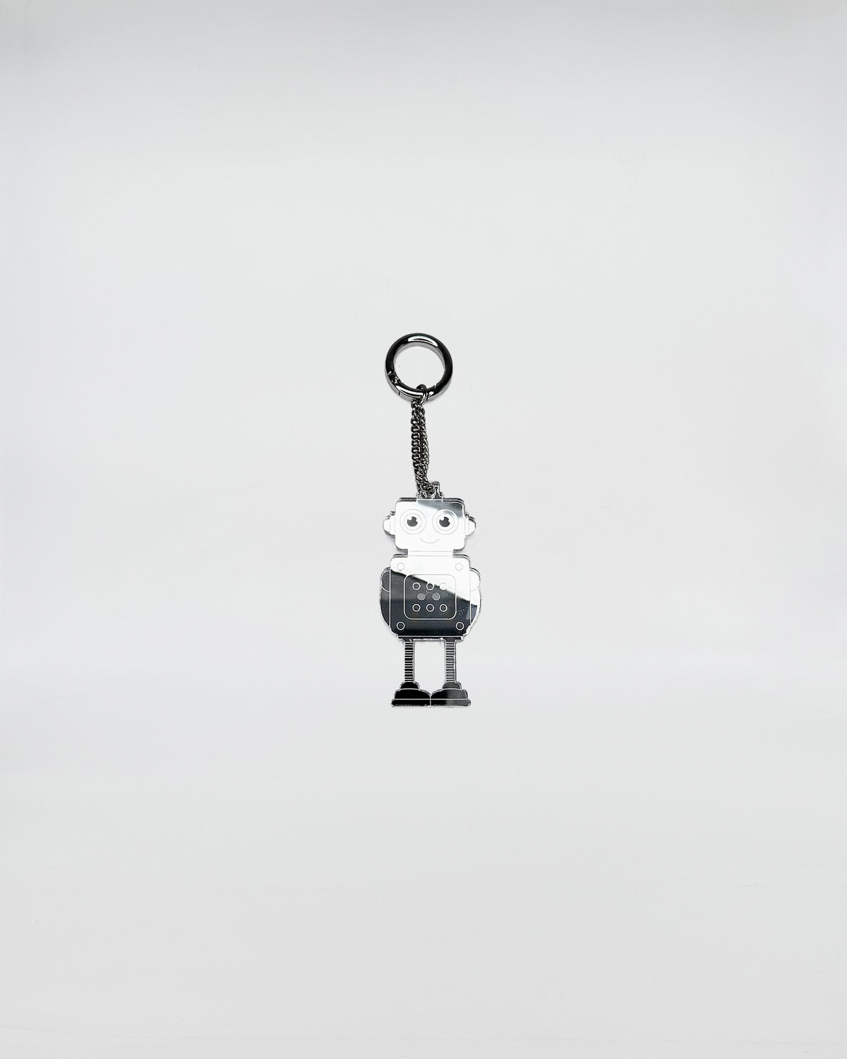 CHARMS PLEXI ROBOTTINO, vivace charms in plexiglass con design giocoso, appeso a una catena in metallo.