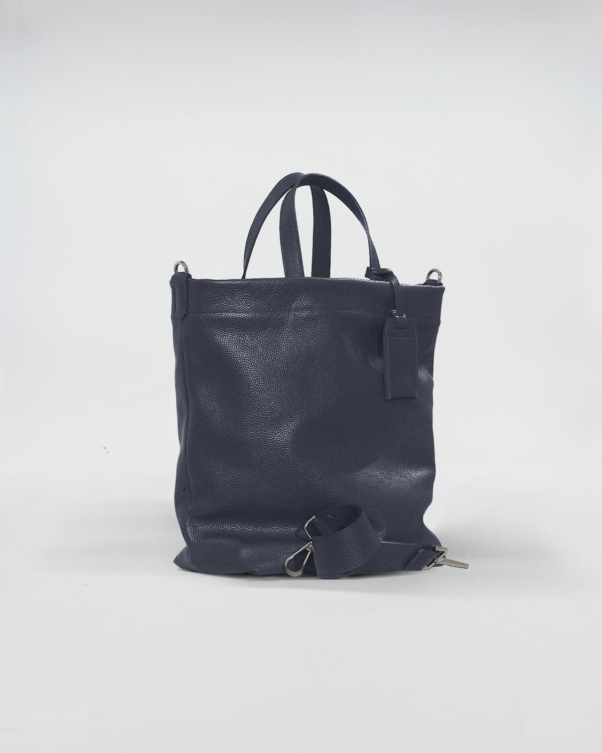 FORD bag in navy leather with dual handles, perfect for everyday use and as a stylish laptop carrier.