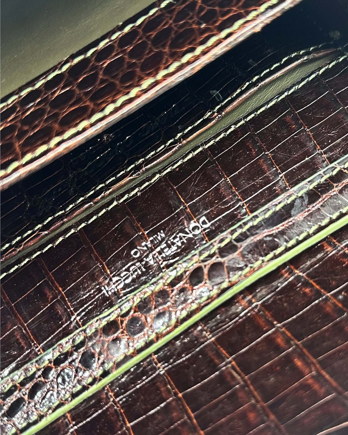 Interior view of the OFELIA COCCO RECYCLE EDITION showcasing its elegant texture and craftsmanship.